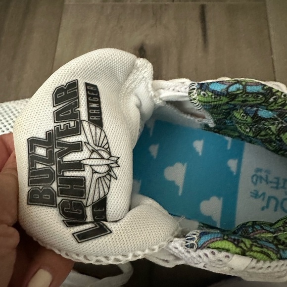 Adidas Toy Story buzz shoes - Picture 7 of 7